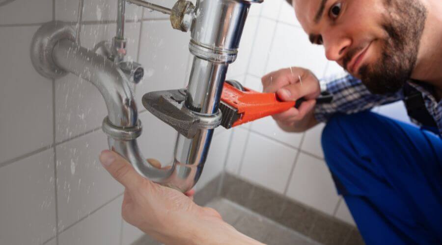 Professional same day plumber services in Armstrong, IL